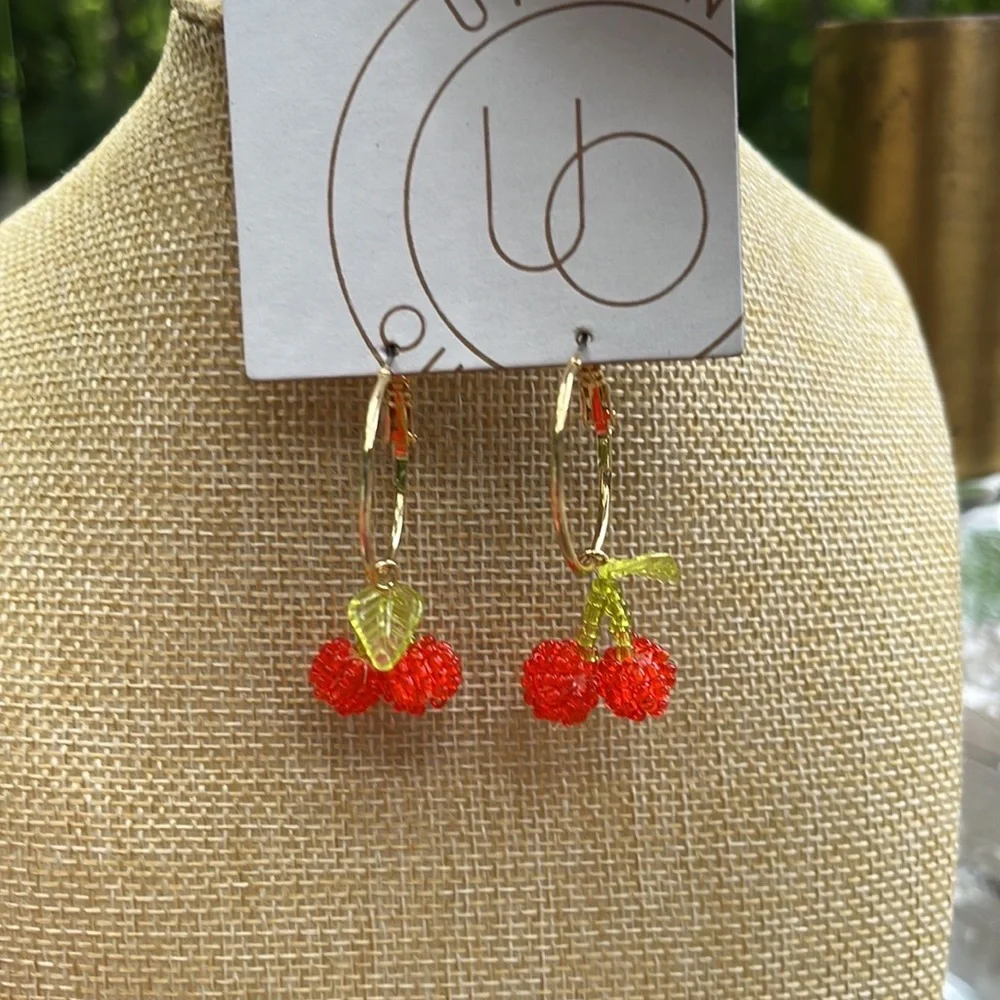 URBAN OUTFITTERS CHERRY BEADED HOOP EARRINGS